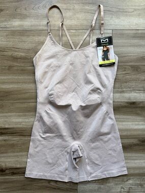 Maidenform Basically Sexy Seamless Smoothing Romper Women Large Nude/Beige NWT